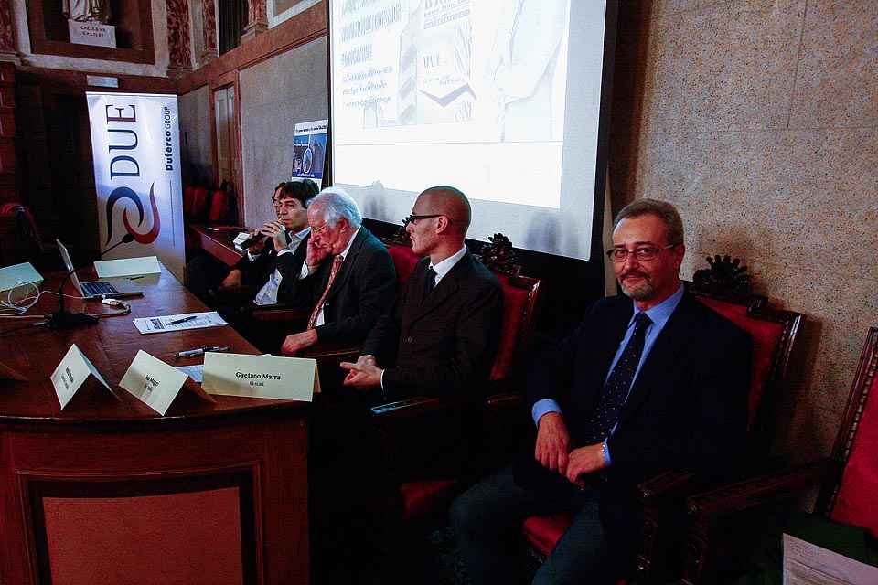 Il tavolo dei relatori