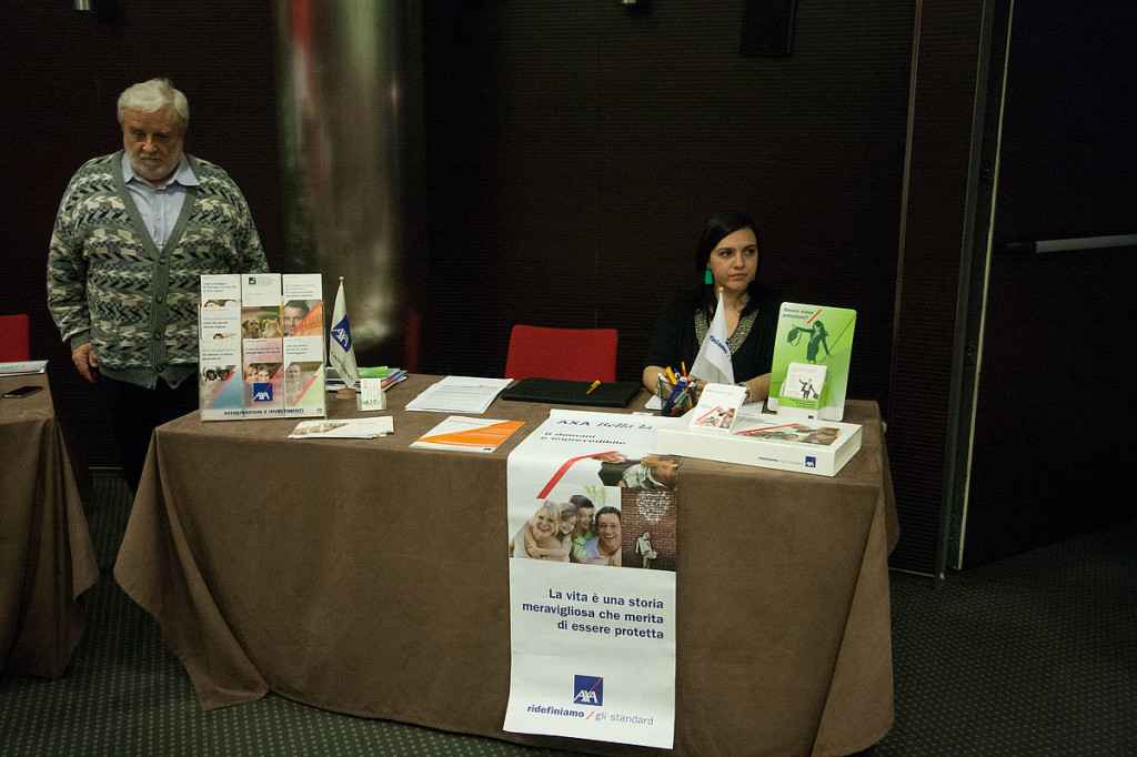Lo stand Axa