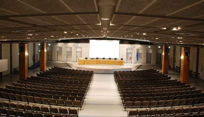 La sala del convegno